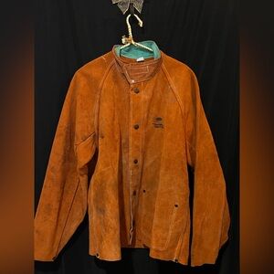 * Weld-mate Cowhide Large Jacket